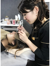 まつ毛ソムリエ・エステティシャン・ヘッドスパ二ストあゆみ